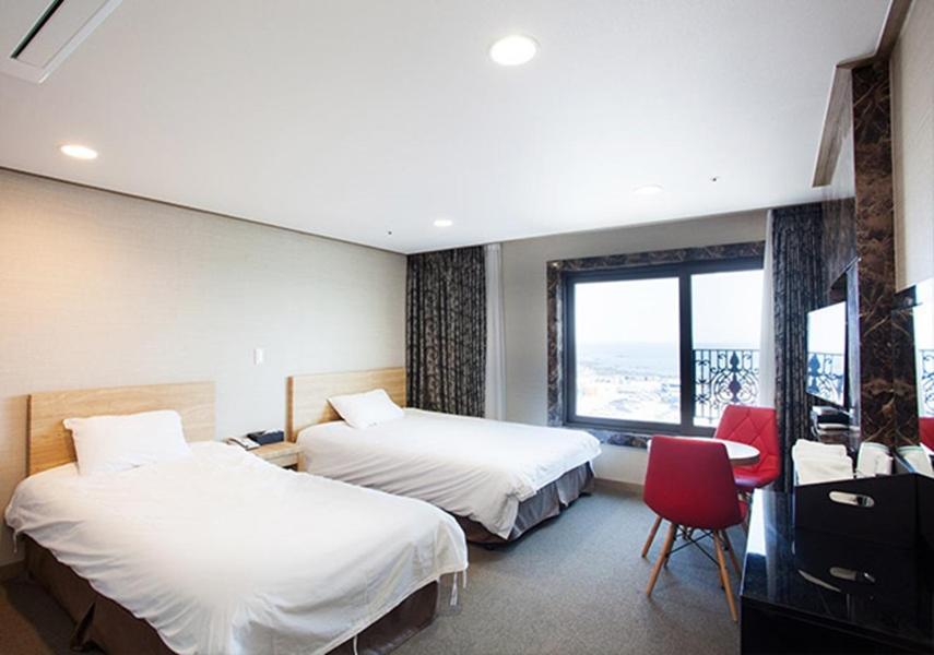 Dream Jeju Hotel Seogwipo Exterior photo