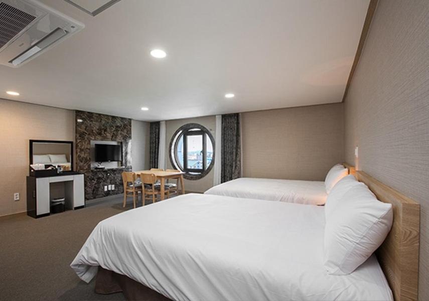 Dream Jeju Hotel Seogwipo Exterior photo