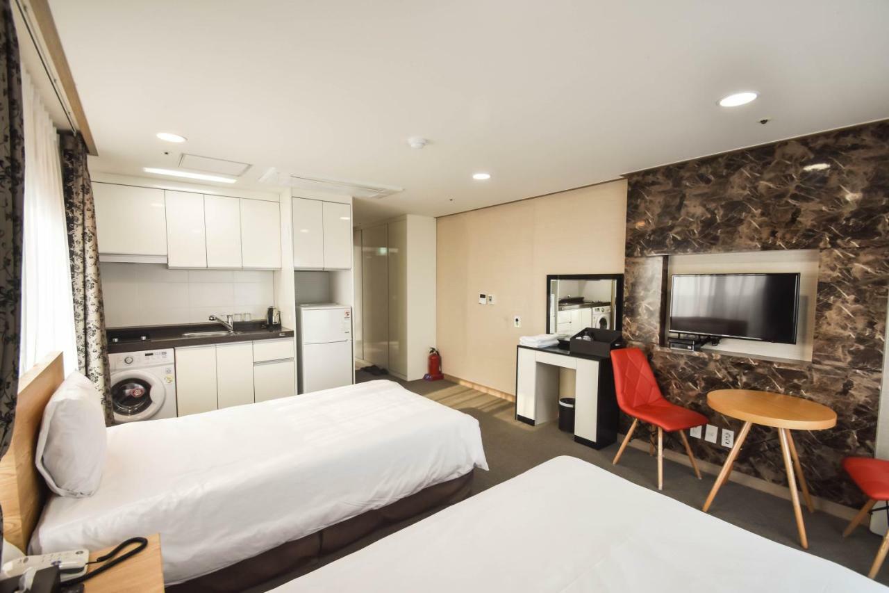 Dream Jeju Hotel Seogwipo Exterior photo