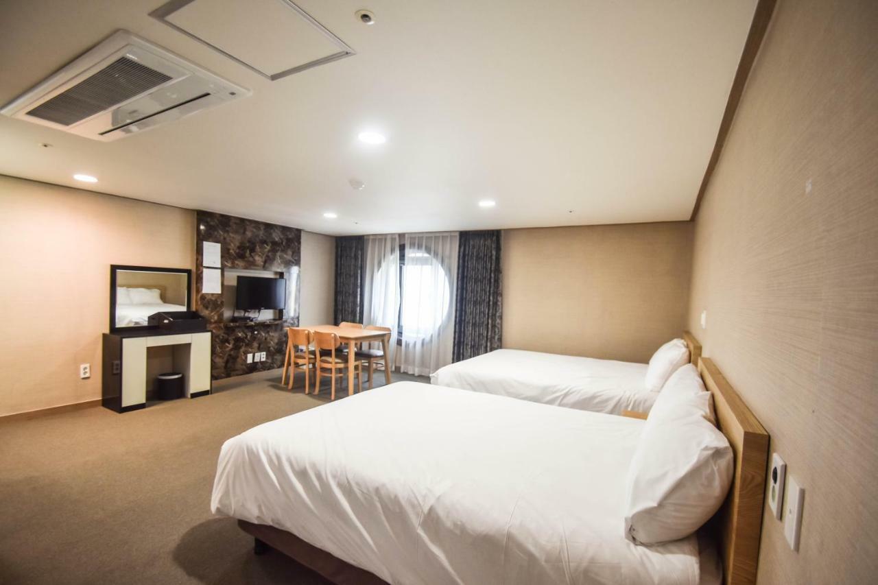 Dream Jeju Hotel Seogwipo Exterior photo